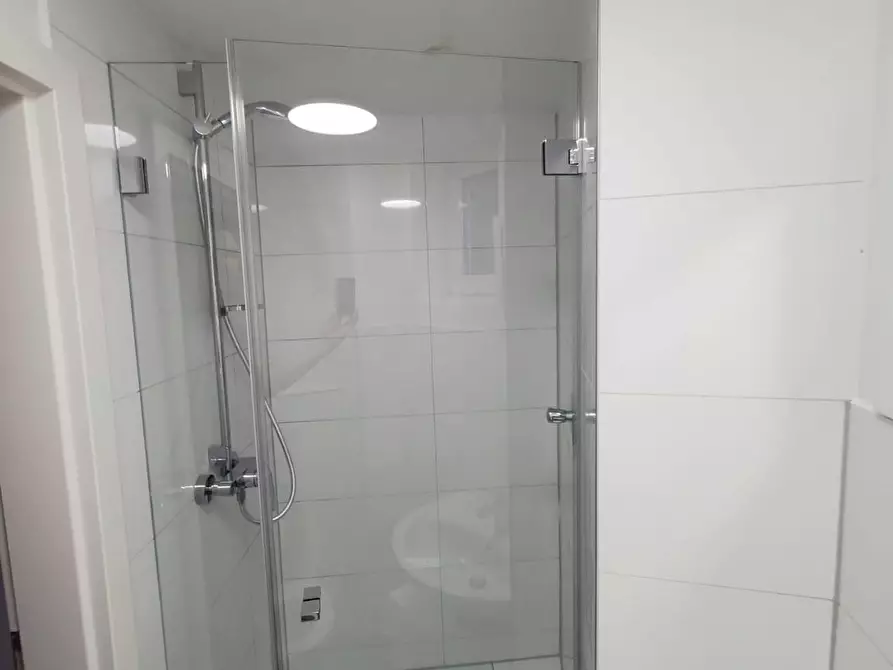Immagine 8 di Appartamento in affitto  in Marienstraße a Köln
