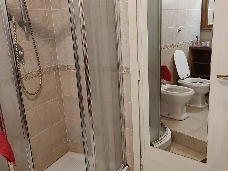 Immagine 9 di Camera in affitto  in Via Federico Barocci a Roma