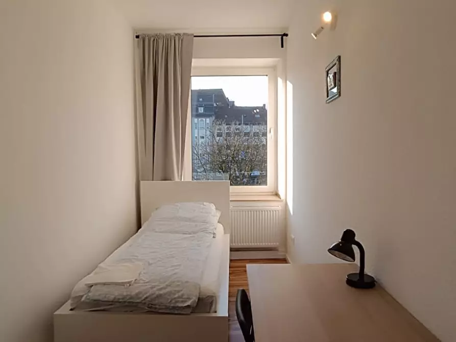 Immagine 1 di Camera in affitto  in Schwanenwall a Dortmund
