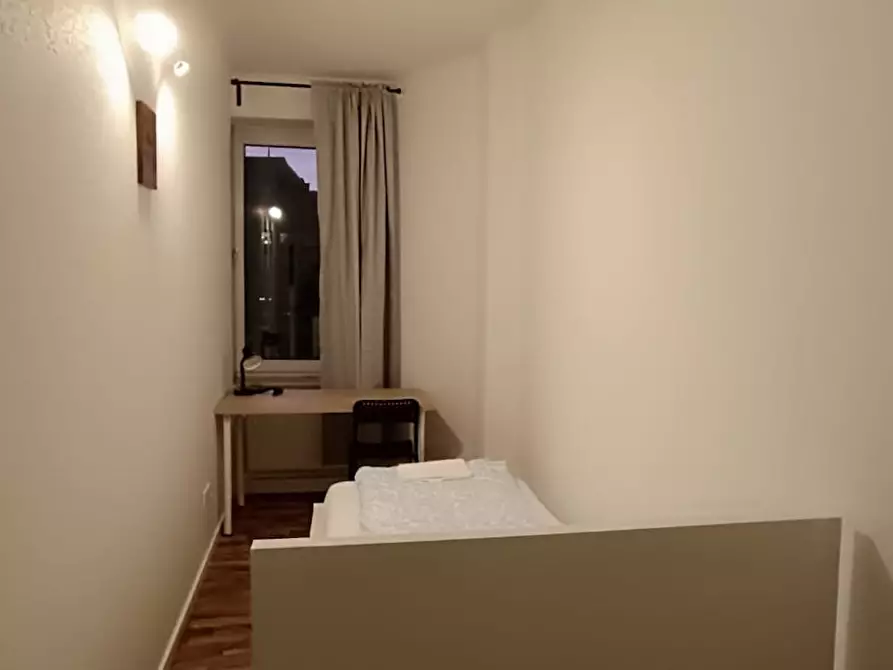 Immagine 1 di Camera in affitto  in Schwanenwall a Dortmund