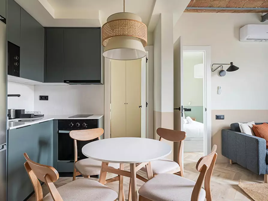 Immagine 3 di Appartamento in affitto  in Carrer de Llull a Barcelona