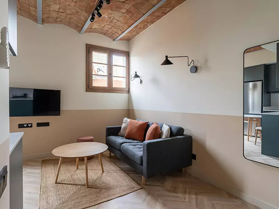 Immagine 10 di Appartamento in affitto  in Carrer de Llull a Barcelona