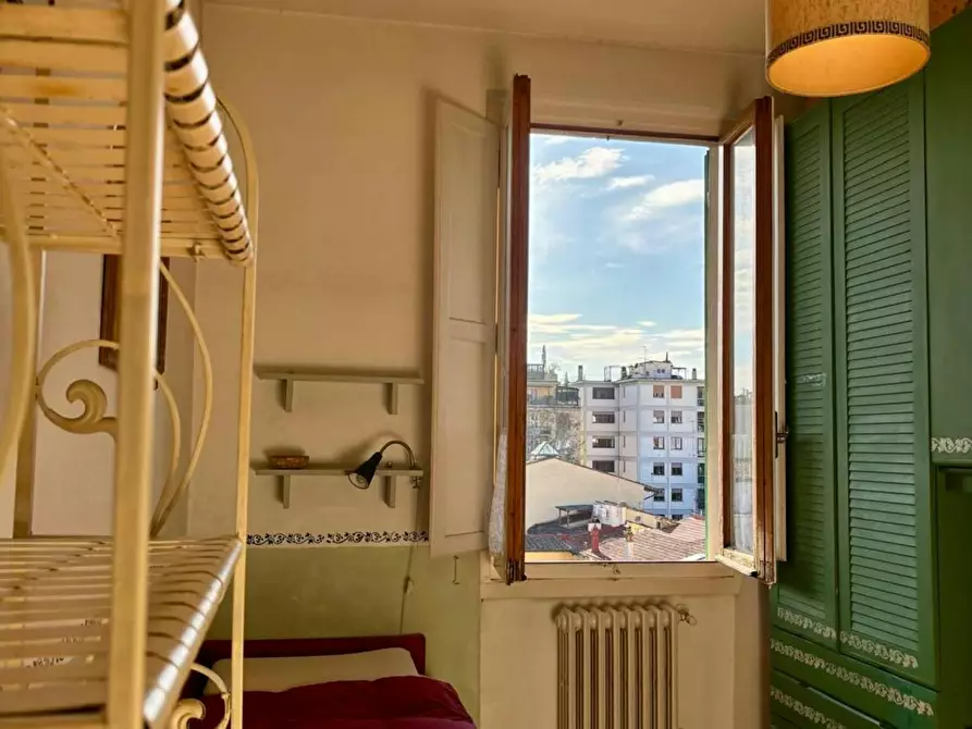 Immagine 2 di Camera in affitto  in Via del Lasca a Firenze