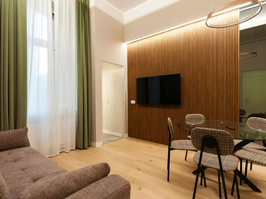 Immagine 1 di Appartamento in affitto  in Via Nino Bixio a Milano