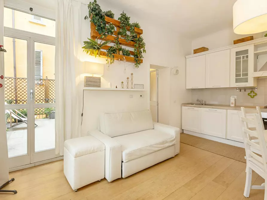 Immagine 1 di Appartamento in affitto  in Via Carlo Farini a Milano