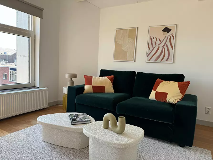 Immagine 1 di Appartamento in affitto  in Witte de Withstraat a Rotterdam