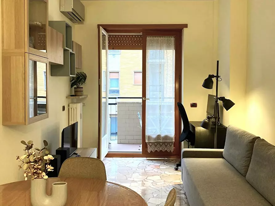 Immagine 5 di Appartamento in affitto  in Via Giovanni da Procida a Milano