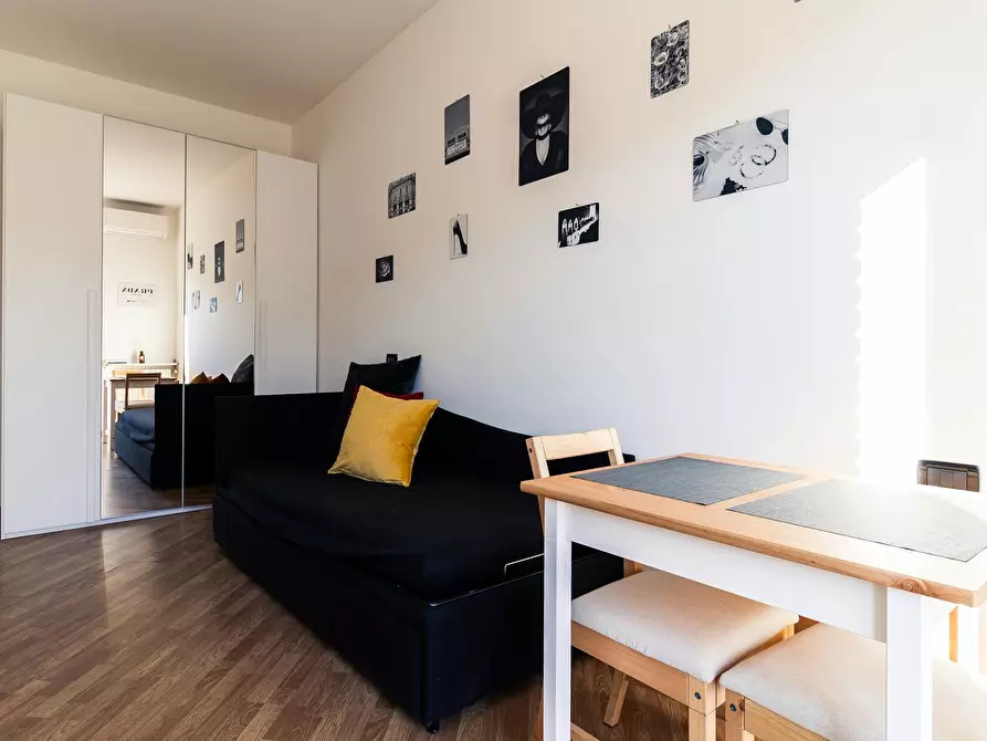 Immagine 2 di Appartamento in affitto  in Piazza Agrippa a Milano