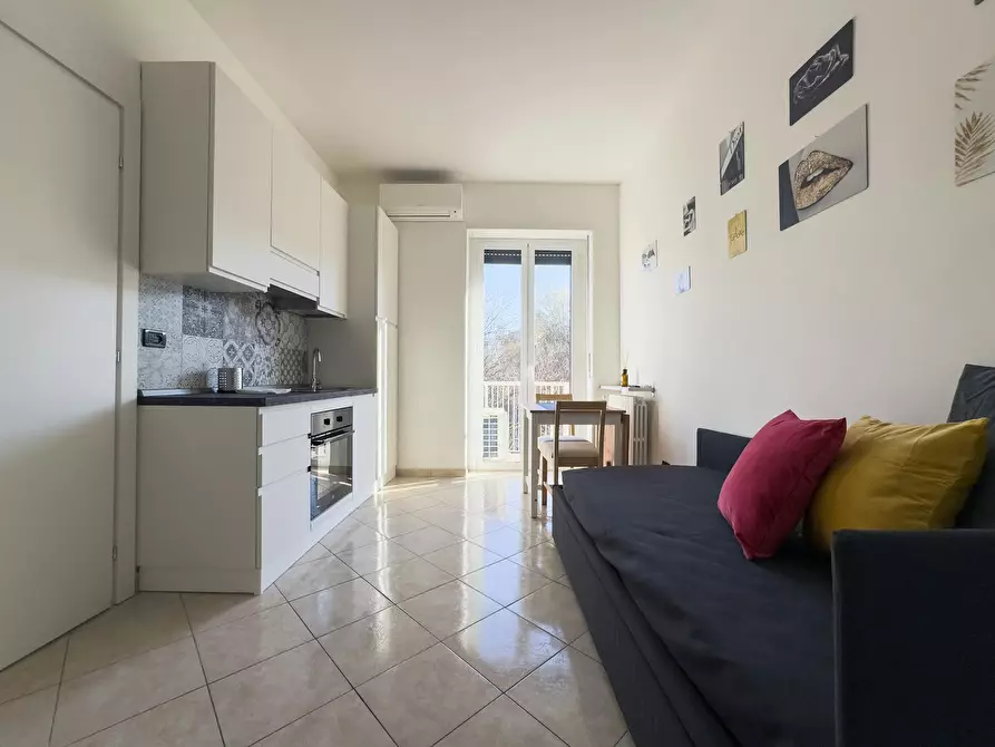 Immagine 1 di Appartamento in affitto  in Piazza Agrippa a Milano