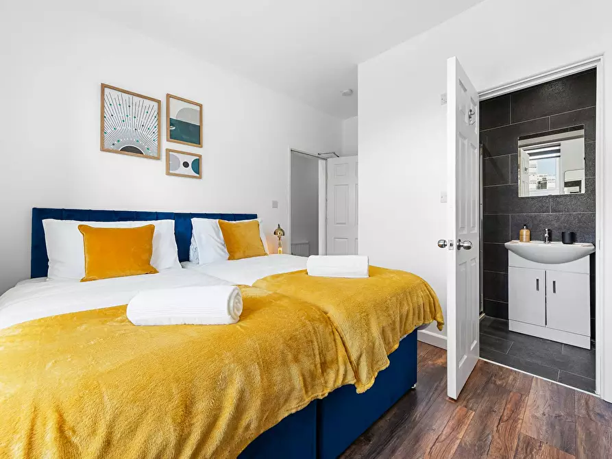 Immagine 2 di Casa indipendente in affitto  in Saint Andrews Road a 