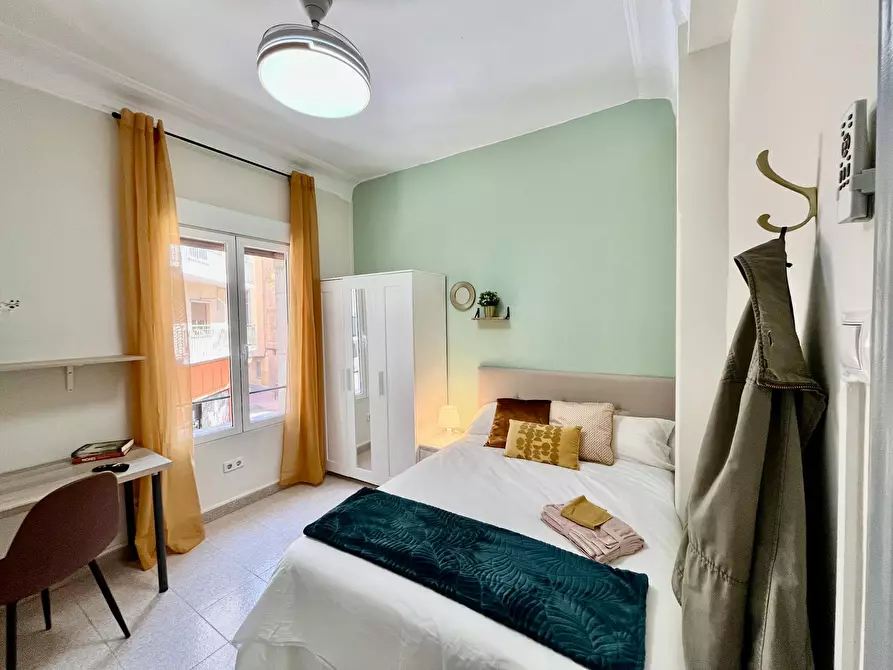 Immagine 1 di Camera condivisa in affitto  in Calle de San Vicente de Paúl a Zaragoza