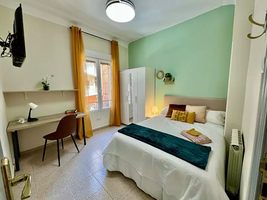 Immagine 2 di Camera condivisa in affitto  in Calle de San Vicente de Paúl a Zaragoza