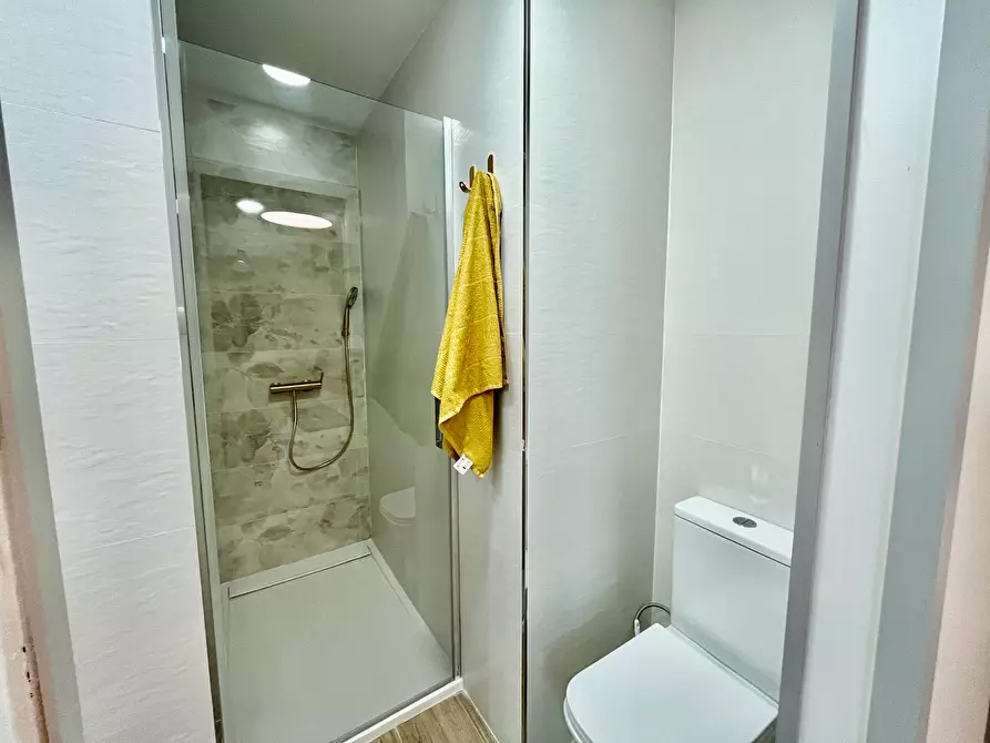 Immagine 4 di Camera in affitto  in Calle de San Vicente de Paúl a Zaragoza