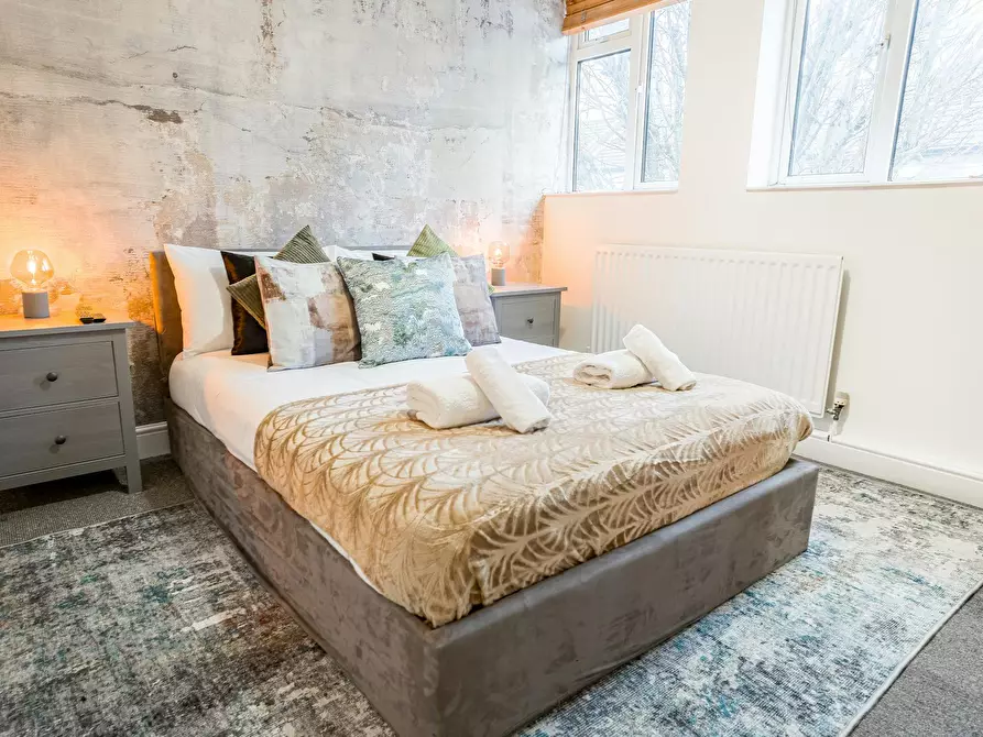 Immagine 1 di Appartamento in affitto  in Balfern Street a Wandsworth