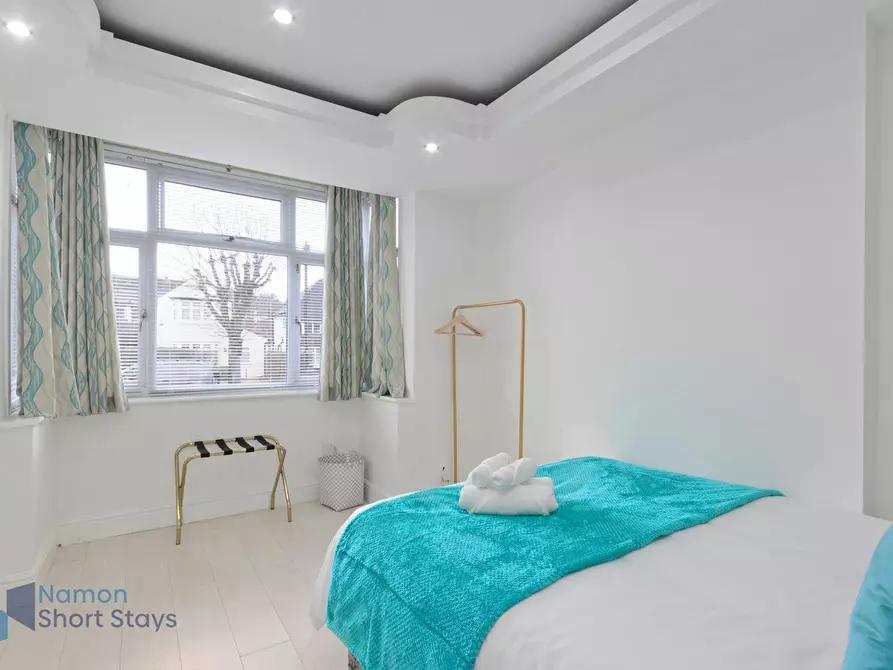 Immagine 5 di Casa indipendente in affitto  in Windermere Road a Croydon