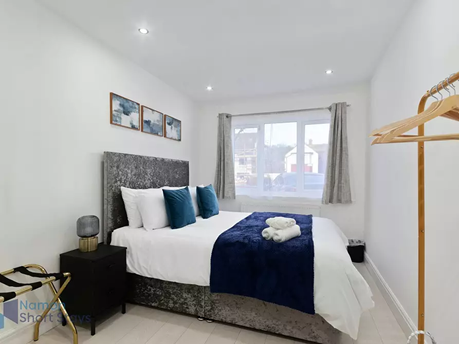 Immagine 3 di Casa indipendente in affitto  in Windermere Road a Croydon