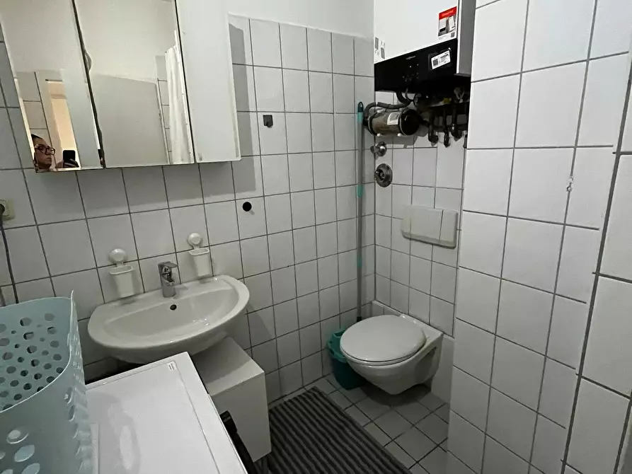 Immagine 3 di Camera in affitto  in Mainzer Landstraße a Frankfurt am Main