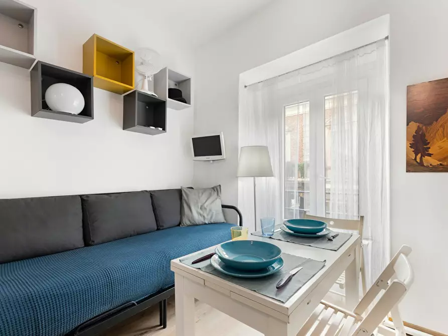 Immagine 1 di Appartamento in affitto  in Via Paolo Lomazzo a Milano