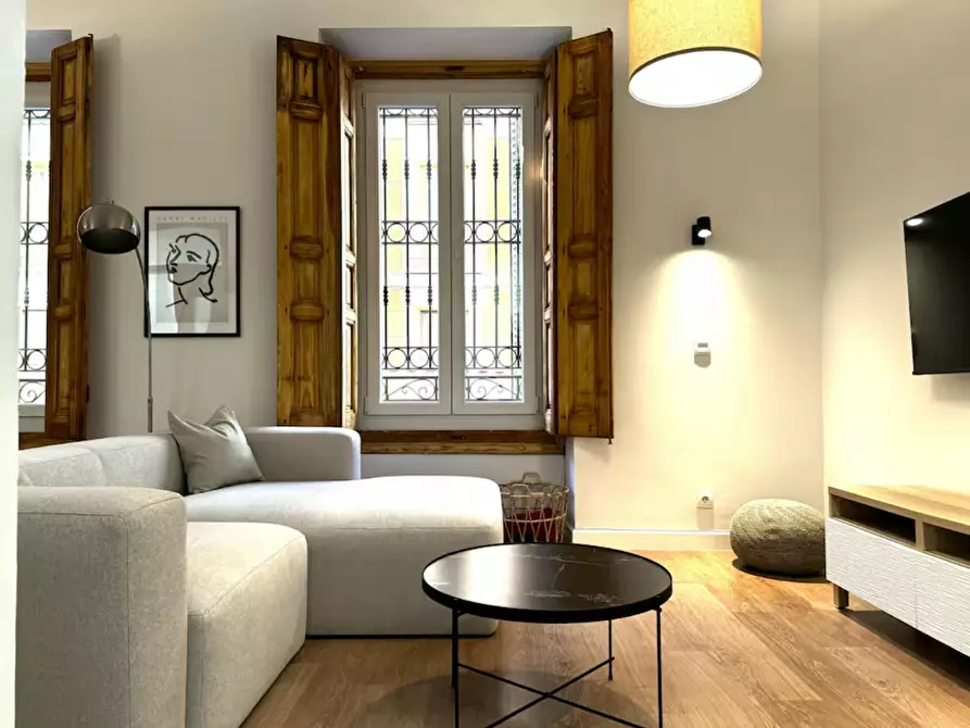 Immagine 1 di Appartamento in affitto  in Calle del Cardenal Cisneros a Madrid