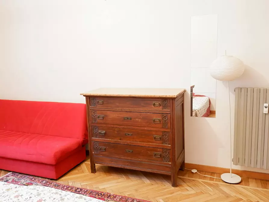 Immagine 6 di Camera in affitto  in Via dei Mille a Torino