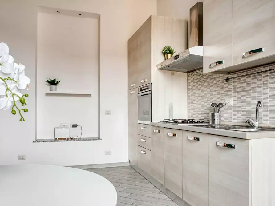 Immagine 5 di Camera in affitto  in Via Giovanni Pezzotti a Milano