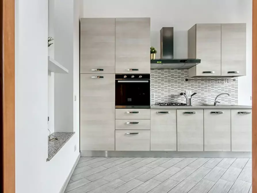 Immagine 4 di Camera in affitto  in Via Giovanni Pezzotti a Milano