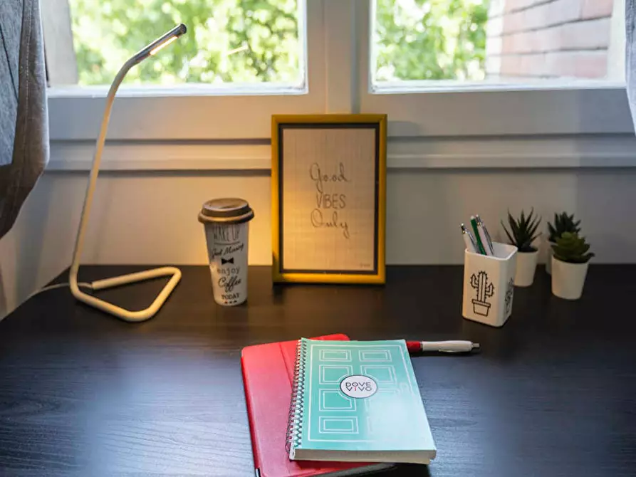 Immagine 8 di Camera in affitto  in Via Lorenteggio a Milano