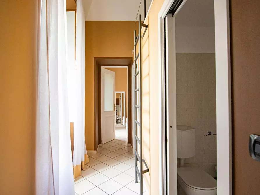 Immagine 6 di Appartamento in affitto  in Via Carlo Alberto a Torino