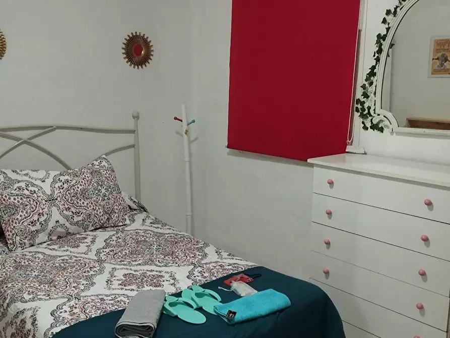 Immagine 3 di Camera in affitto  in Calle Jacinto Higueras a Jaen