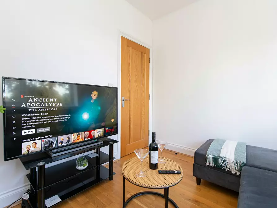 Immagine 4 di Appartamento in affitto  in Gunnersbury Avenue a Ealing