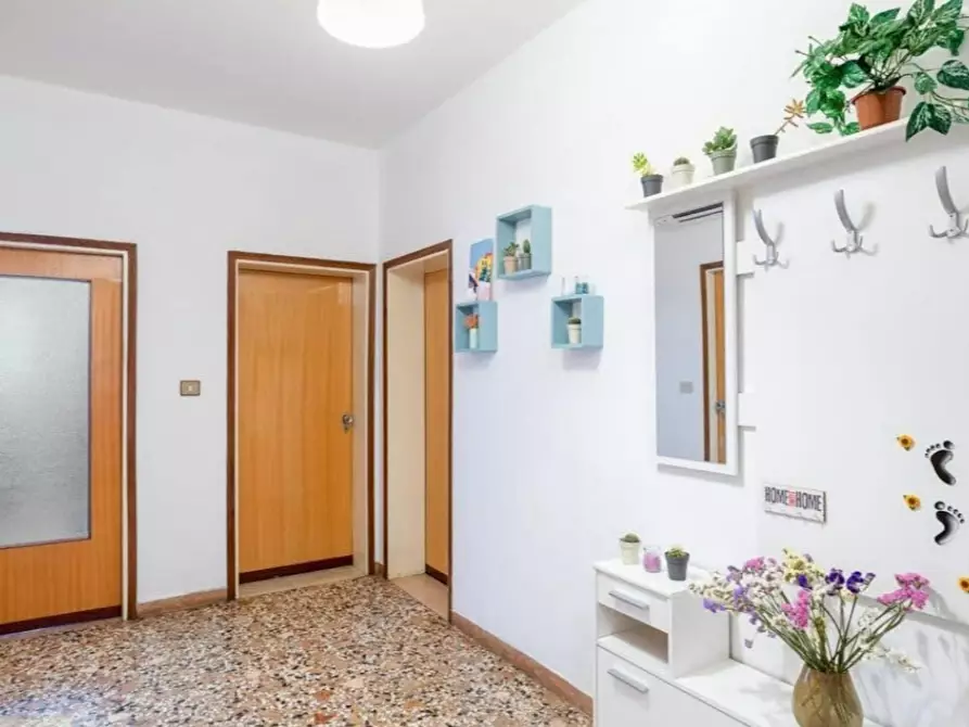 Immagine 6 di Camera condivisa in affitto  in Via Armando Diaz a Venezia