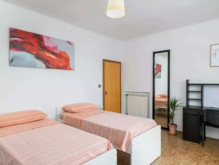 Immagine 1 di Camera condivisa in affitto  in Via Armando Diaz a Venezia