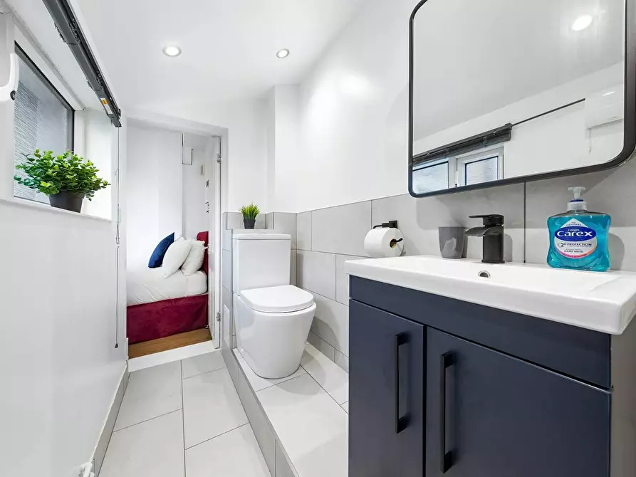 Immagine 9 di Appartamento in affitto  in Waterloo Road a 