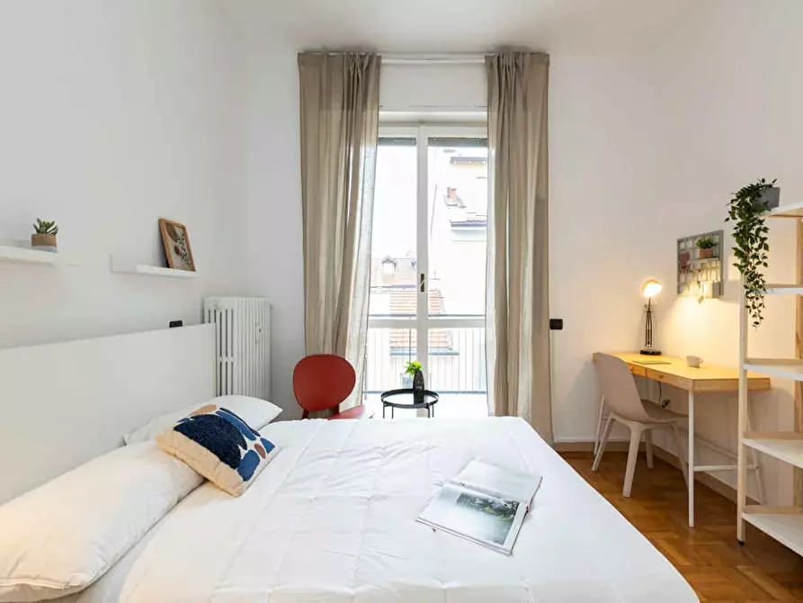 Immagine 1 di Camera in affitto  in Via Amatore Sciesa a Milano