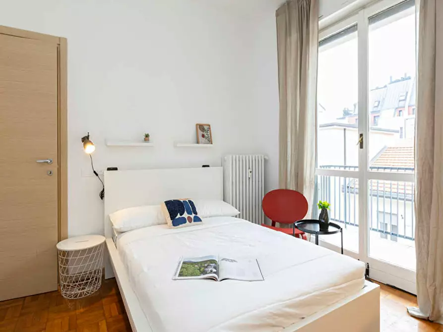 Immagine 2 di Camera in affitto  in Via Amatore Sciesa a Milano