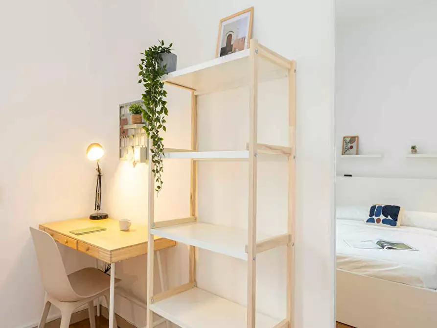 Immagine 9 di Camera in affitto  in Via Amatore Sciesa a Milano