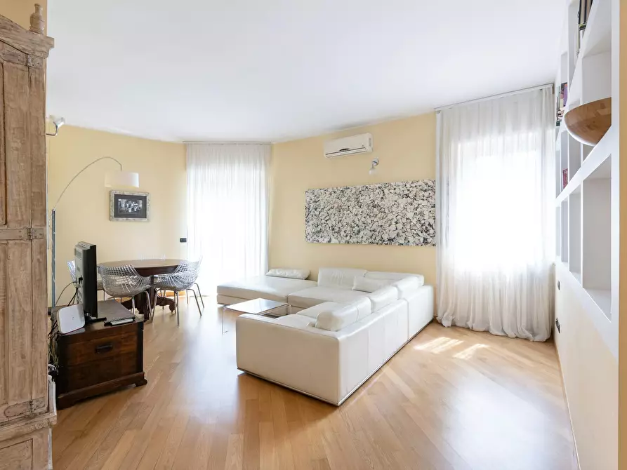 Immagine 2 di Appartamento in affitto  in Via dei Grimani a Milano