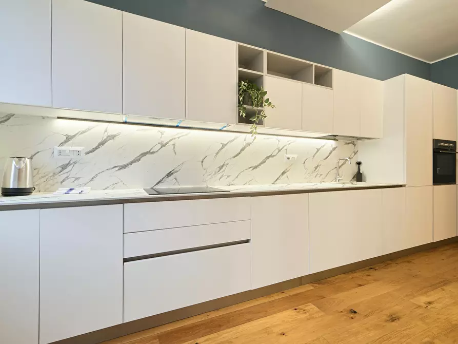 Immagine 7 di Appartamento in affitto  in Viale Tunisia a Milano