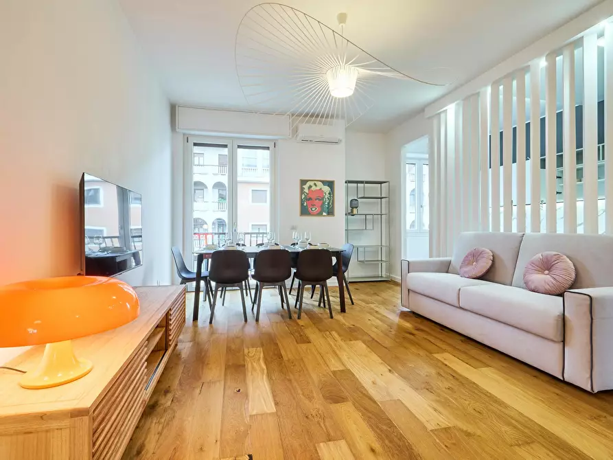 Immagine 1 di Appartamento in affitto  in Viale Tunisia a Milano