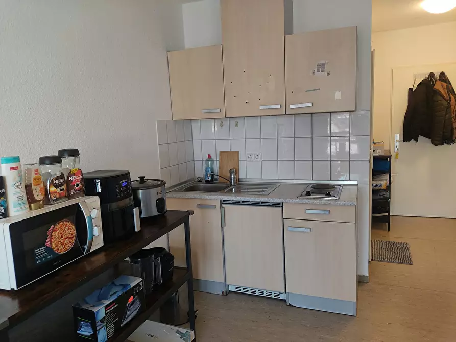 Immagine 1 di Camera in affitto  in Hermann-Steinhäuser-Straße a Offenbach