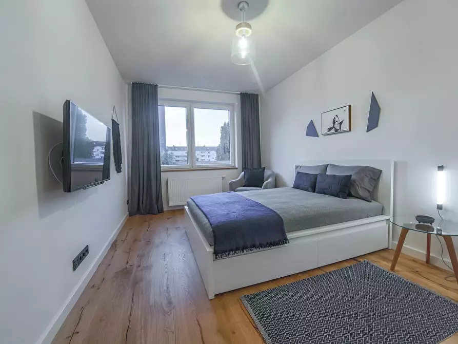 Immagine 2 di Appartamento in affitto  in Augustastraße a Düsseldorf