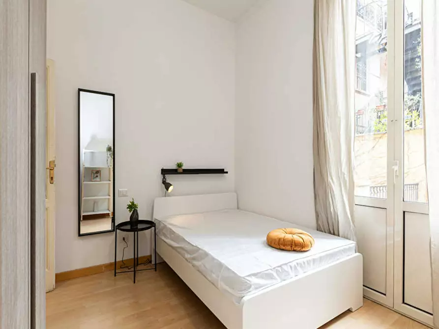 Immagine 6 di Camera in affitto  in Via Comelico a Milano