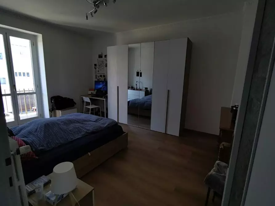 Immagine 2 di Camera in affitto  in Via Cortemilia a Torino
