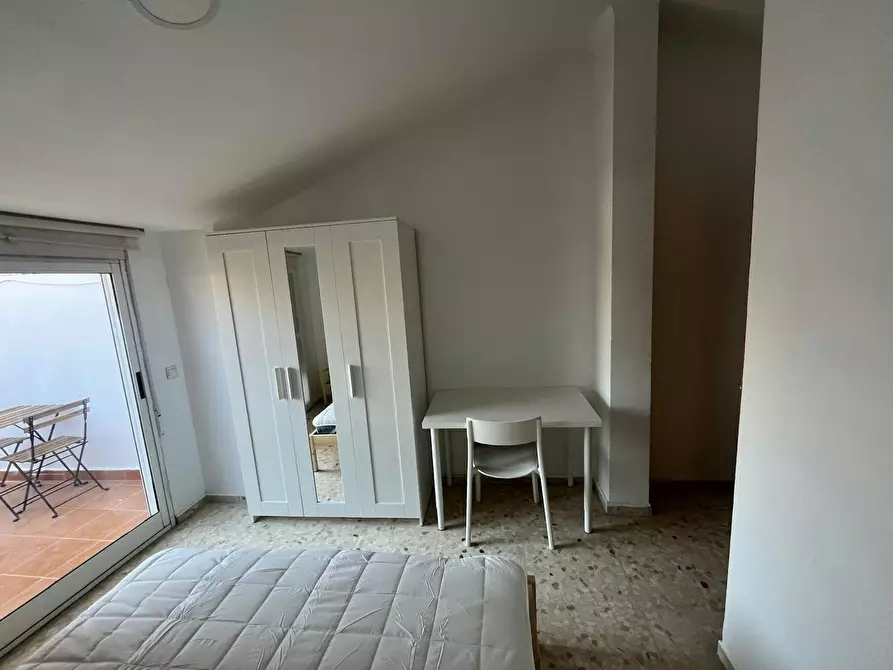 Immagine 3 di Camera in affitto  in Carrer de Josep Benlliure a Valencia
