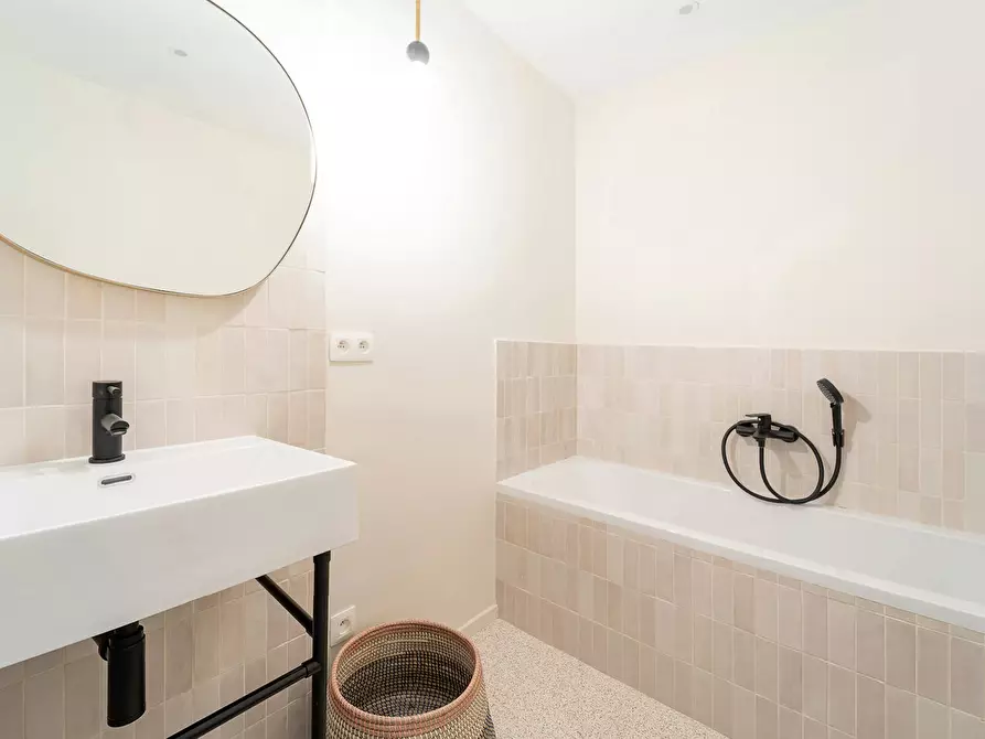 Immagine 4 di Appartamento in affitto  in Rue Franz Merjay a Ixelles