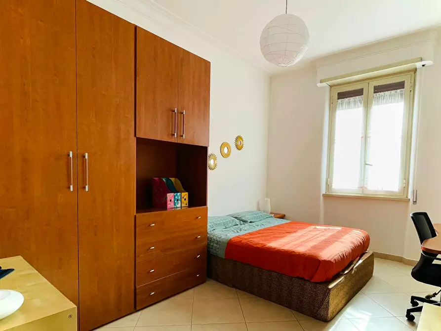 Immagine 5 di Appartamento in affitto  in Via della Stazione Tuscolana a Roma