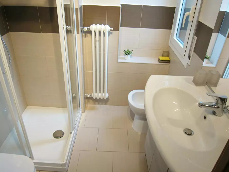 Immagine 8 di Appartamento in affitto  in Viale Giovanni da Cermenate a Milano