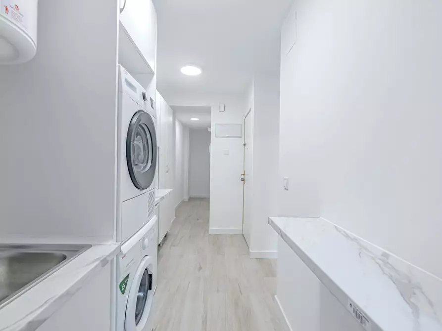 Immagine 5 di Camera in affitto  in Calle de Nicolás Sánchez a Madrid