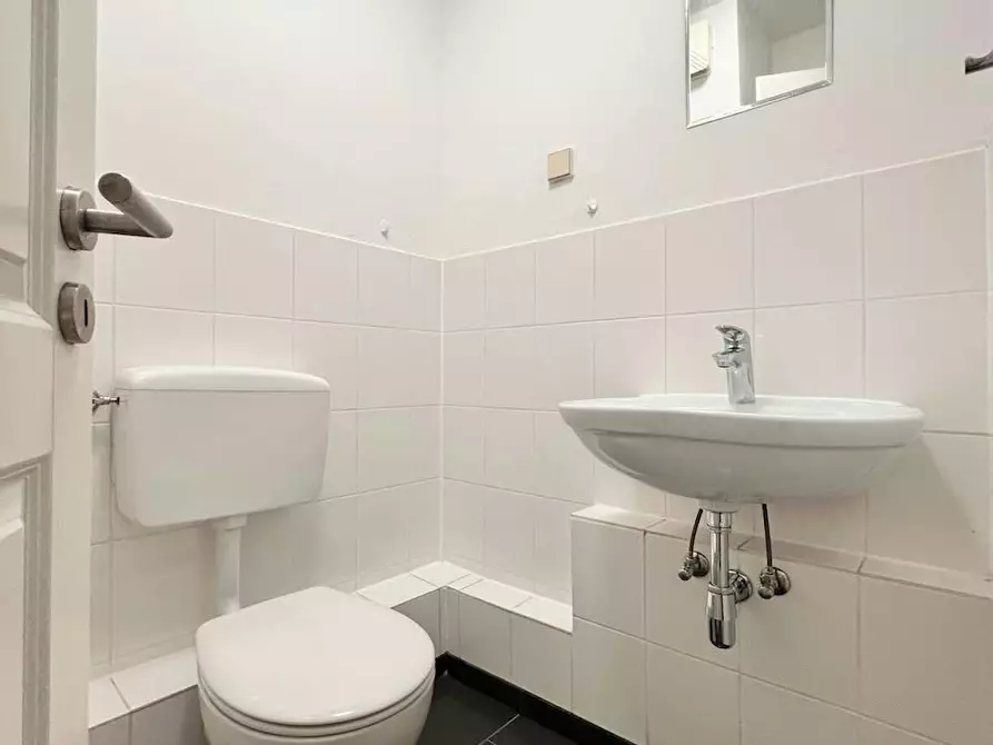 Immagine 9 di Camera in affitto  in Mollstraße a Berlin