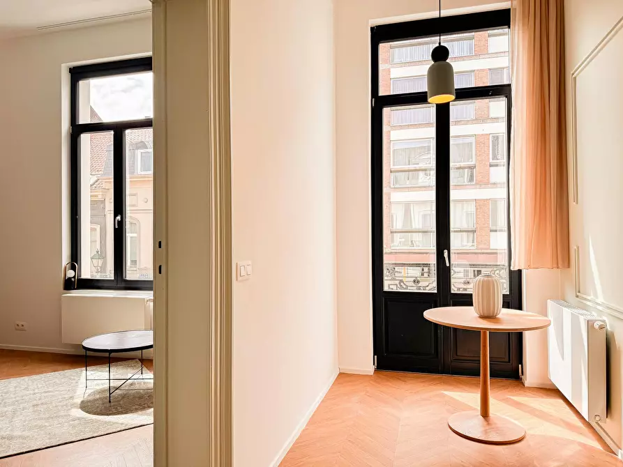 Immagine 4 di Appartamento in affitto  in Rue Xavier De Bue a Uccle